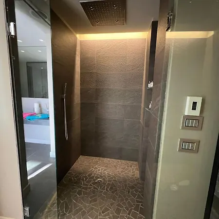 빌라 Pellegrini Boutique View 베르바니아