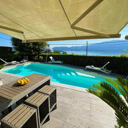 Pellegrini Boutique View Villa *